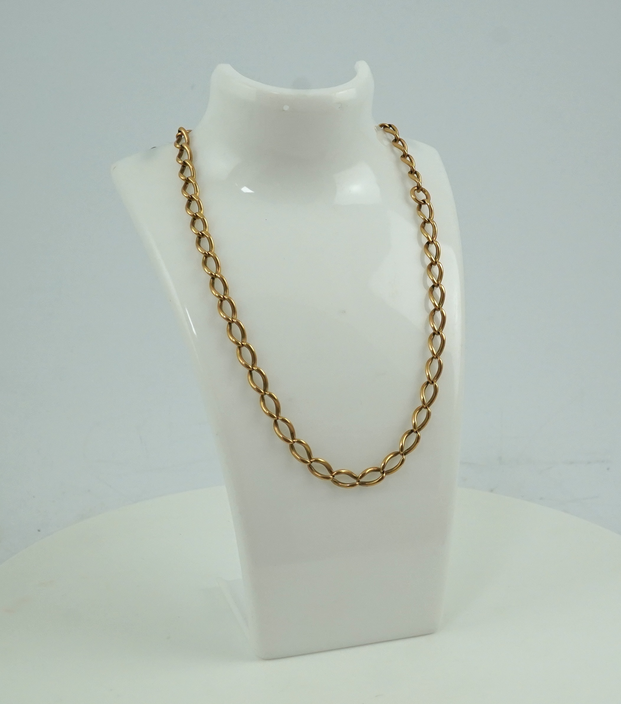 An Edwardian gold Albert chain, early 20th century